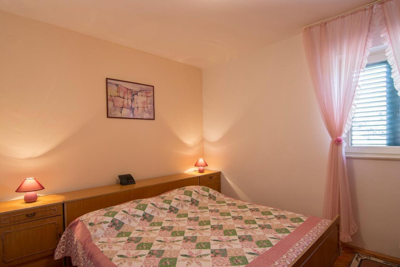 Apartment EDITA Trget Esterno foto